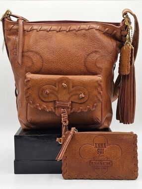 Coach x Anna Sui NWT 2012 Fleur-de-Lis Duffle Archival Piece Cognac Pebble Grain